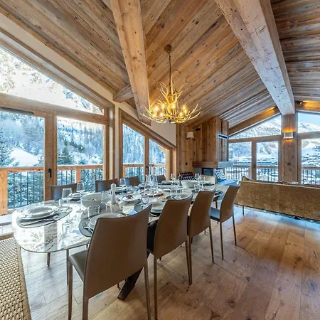 Luxueux 7 Pieces, Cheminee, Parking, Vue Imprenable *